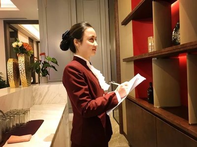高端人居管理领跑者，雅生活物业绘制品质人居生活蓝图