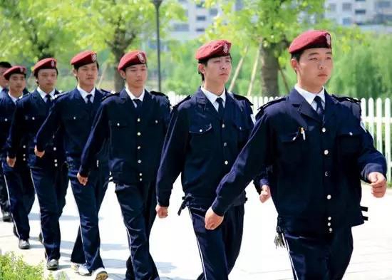品质服务再升级——襄阳中意佳物业正式入驻世纪荣华·紫薇苑